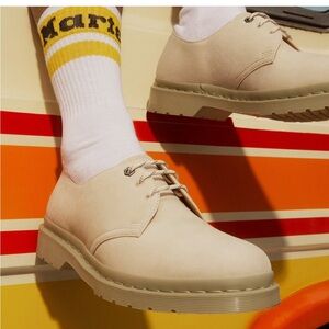 Dr. Martens 1461 Mono‎ Milled Nubuck Leather Oxford Parchement Beige Shoes